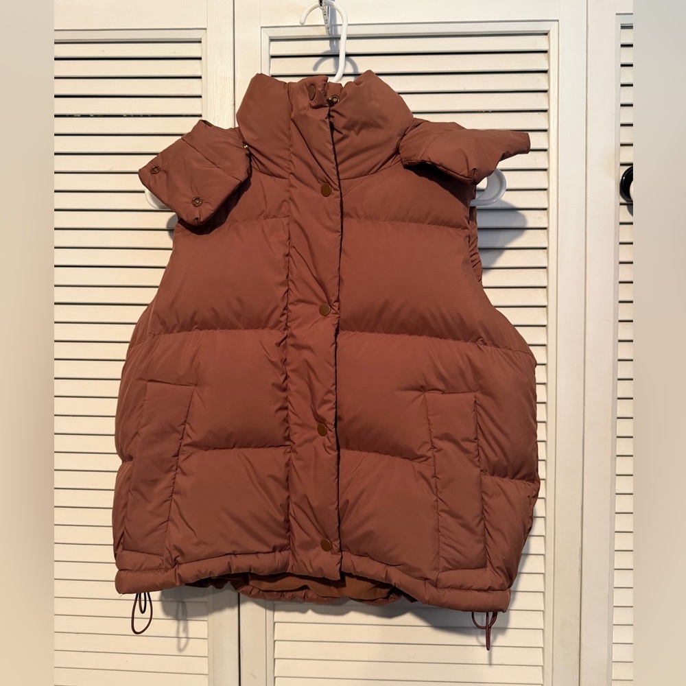 Lululemon Wunder Puff Cropped Vest